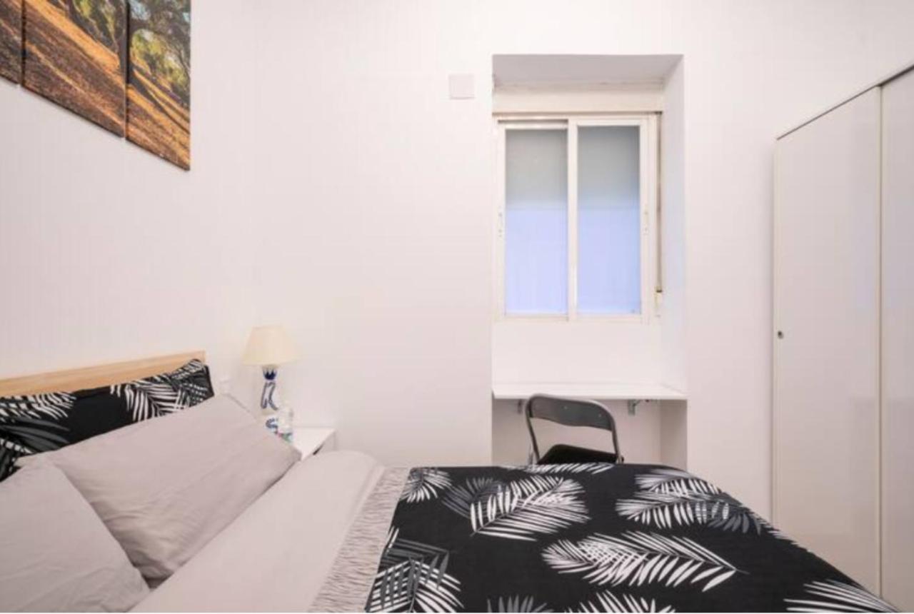 Bedroom Madrid City Center Exterior foto